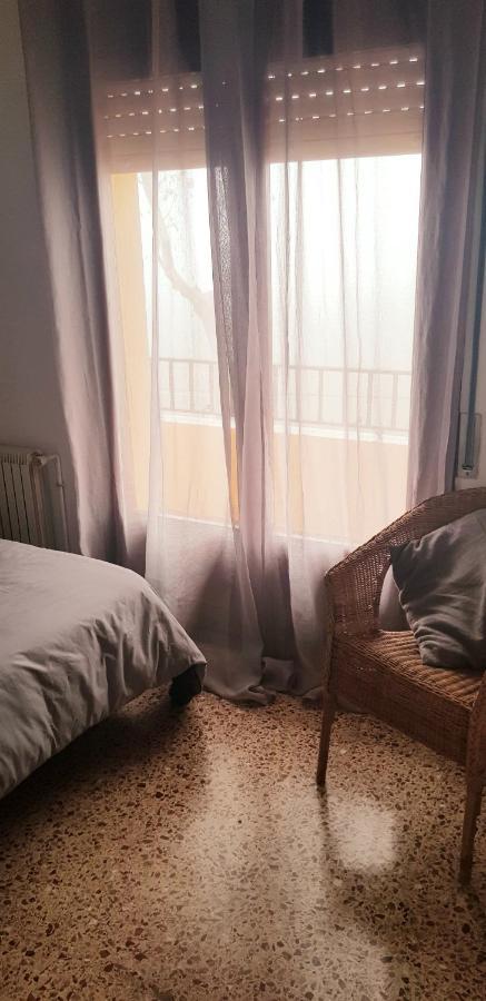 Hostal Braseria Tivissa Kültér fotó
