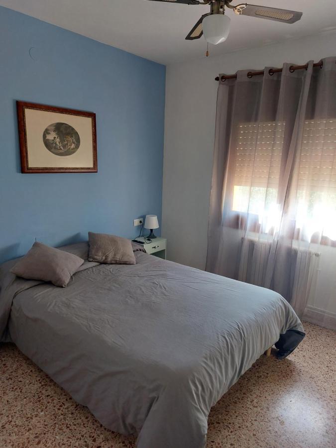 Hostal Braseria Tivissa Kültér fotó