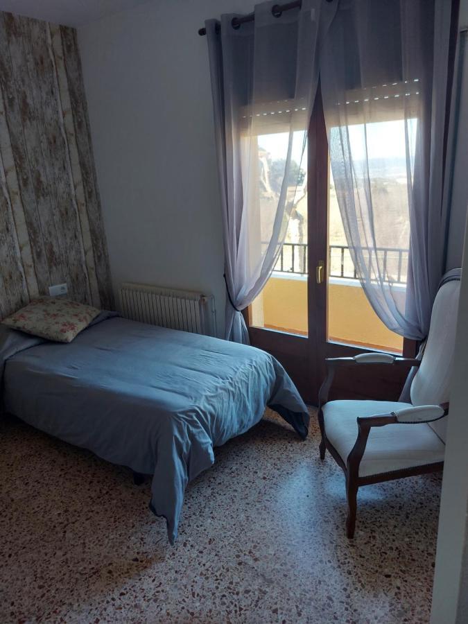 Hostal Braseria Tivissa Kültér fotó