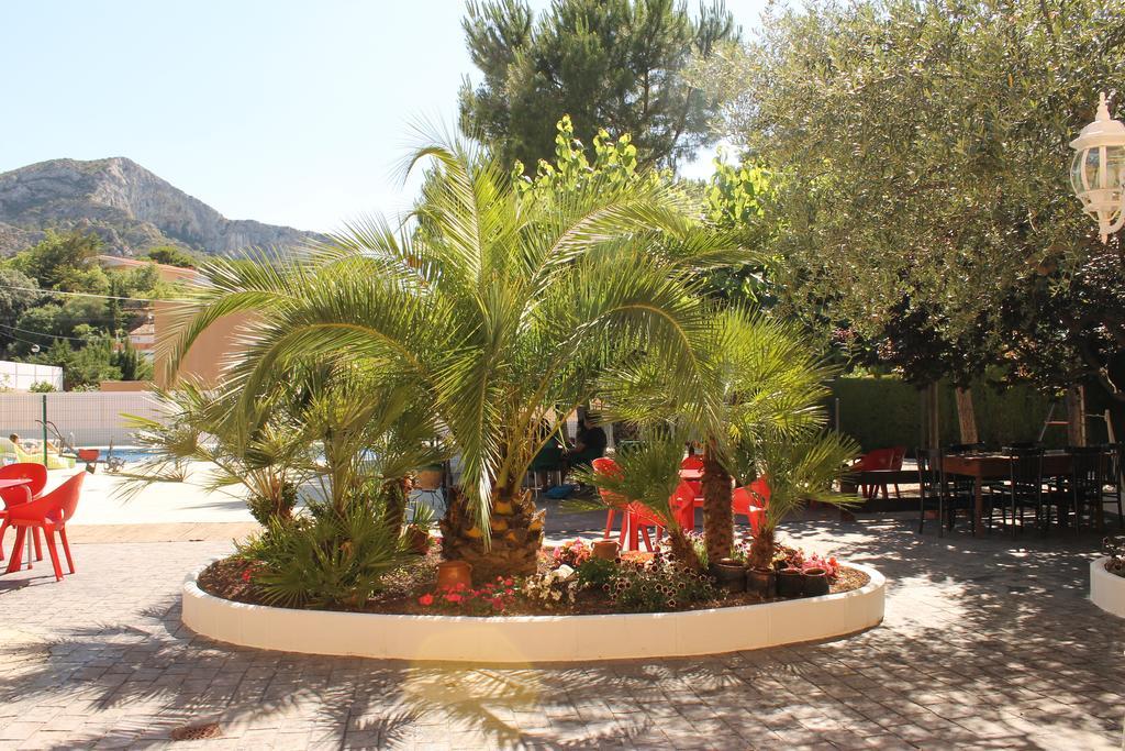 Hostal Braseria Tivissa Kültér fotó